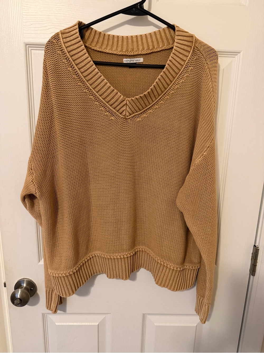 American Eagle Outfitters Tan V-Neck Knit Sweater 100% Cotton